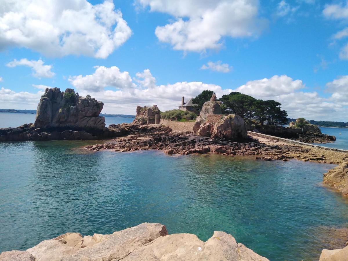 Chambre D'Hote Proche Mer Yvias Esterno foto